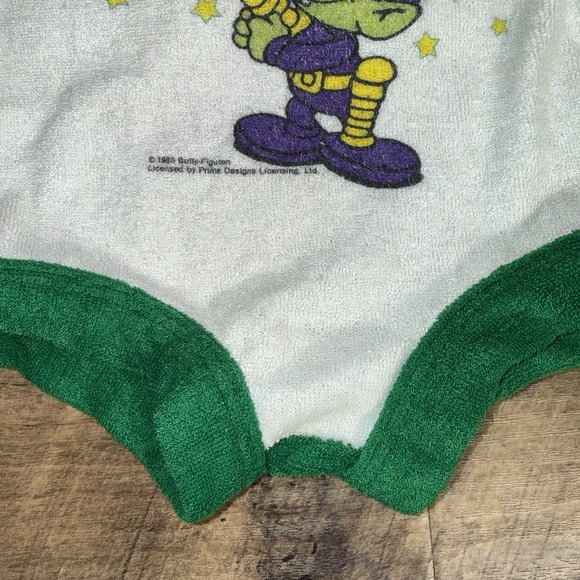 RARE Vintage Terry Cloth Romper W/ Astrosnicks Graphic By Brand "TV Sets" 6 Mo - Picture 8 of 8
